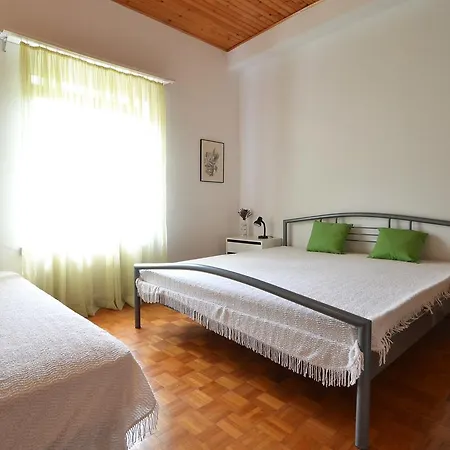 Apartment Jelka